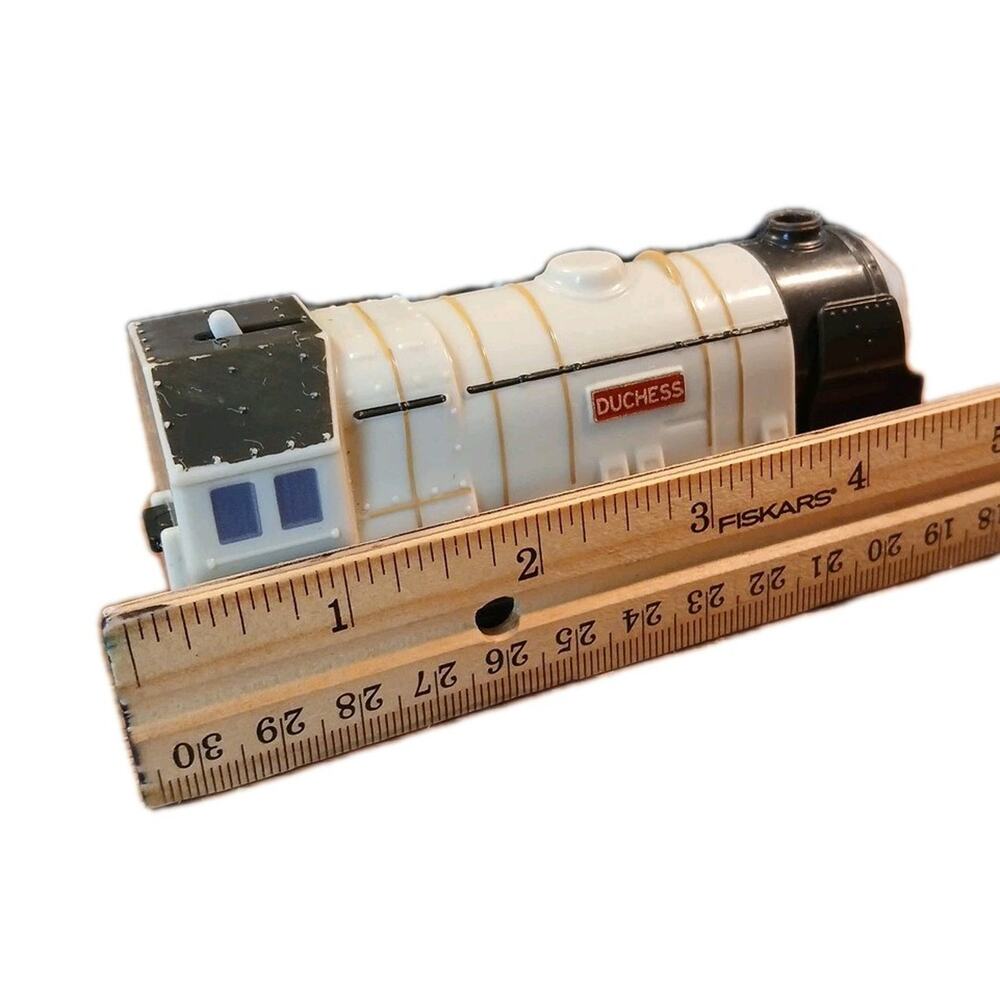 Mattel Thomas the Train Duchess Motorized Trackmaster Tank Engine Gulana‎ WORKS - Picture 8 of 9